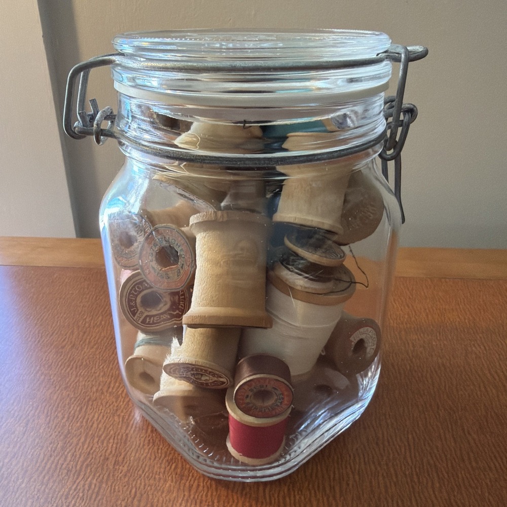 Vtg Fido 1L Glass Jar Made in Italy Bormiolo Rocco  Lid Filled Wooden Spools